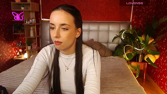 Snapshot of AuroraAksnesss chatting on March 2025 06:00:02 PM AuroraAksnesss online show from March 2025 06:00:02 PM