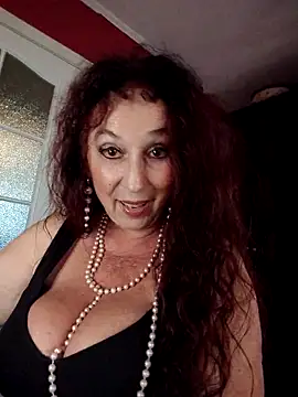 GypsyEsmeralda online show from September 2025 02:50:02 PM