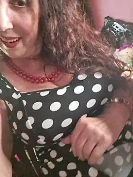 GypsyEsmeralda online show from June 2026 03:25:02 PM