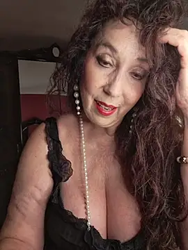 GypsyEsmeralda online show from July 2026 07:09:02 AM