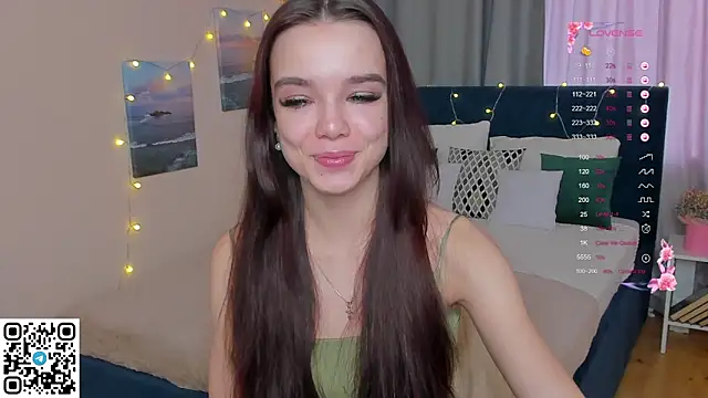 LizaTheButter online show from March 2025 06:53:01 AM