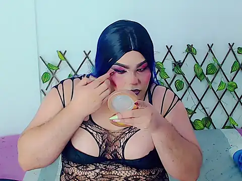 Snapshot of ailen_ts_ chatting on October 2025 11:25:02 PM ailen ts online show from October 2025 11:25:02 PM