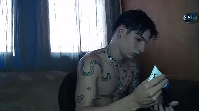 Apolo Hidalgo01 online show from February 2026 07:53:01 PM