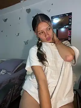 Andi9  online show from December 2024 05:21:01 AM