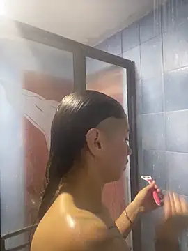 Andi9  online show from February 2025 04:13:02 PM