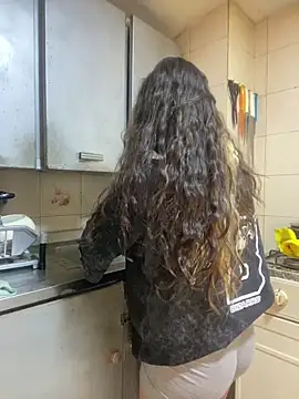 Andi9  online show from March 2025 03:00:01 AM