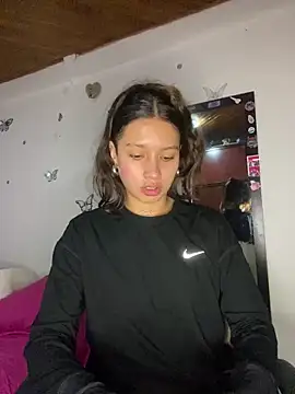 Andi9  online show from March 2025 03:22:02 AM