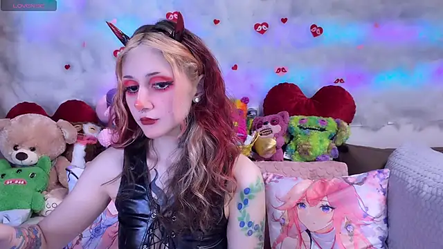 Snapshot of _Devill_Baby chatting on April 2026 06:45:01 PM Devill Baby online show from April 2026 06:45:01 PM