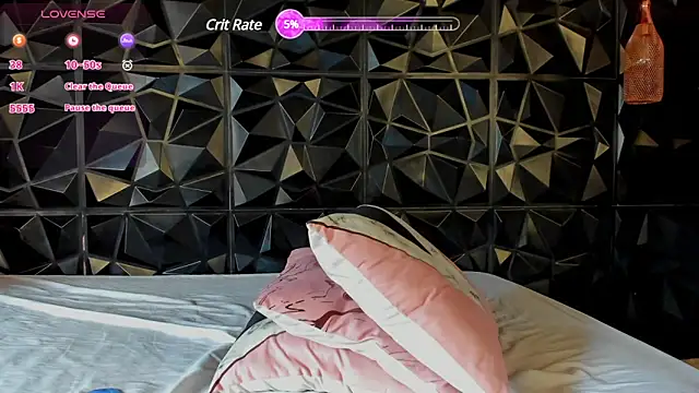 rihannagil online show from February 2025 05:51:02 PM