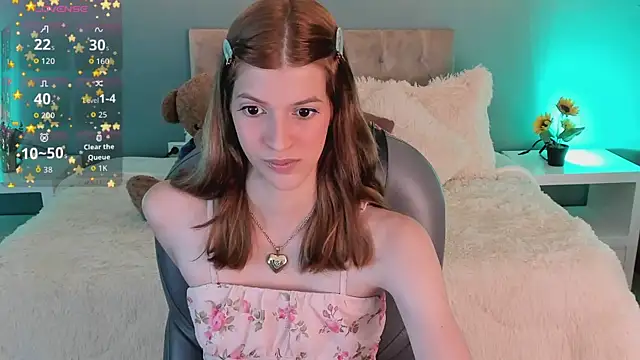 Snapshot of Nora_Vennucci chatting on October 2025 08:51:01 PM Nora Vennucci online show from October 2025 08:51:01 PM