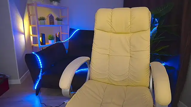 LanaRhoades s online show from December 2024 09:06:02 PM