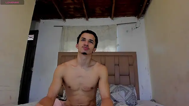 Snapshot of stepcouple_XXX chatting on May 2026 08:03:02 PM stepcouple XXX online show from May 2026 08:03:02 PM