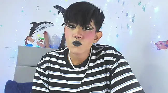 andrew uwu  online show from December 2024 12:43:02 AM