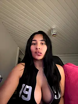 Anily Lovely online show from September 2025 10:57:01 PM