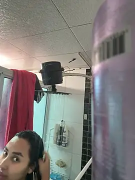 Anily Lovely online show from March 2026 10:59:01 PM