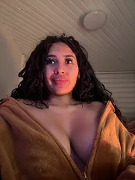 Anily Lovely online show from June 2026 12:05:02 AM