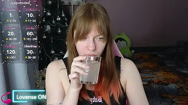 CassieJuice69 online show from January 2025 10:59:01 PM