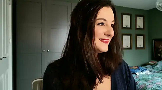 Snapshot of flatwhite0 chatting on February 2025 09:33:01 AM flatwhite0 online show from February 2025 09:33:01 AM