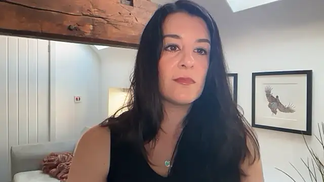 flatwhite0 online show from April 2026 09:13:01 AM