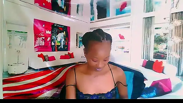 EbonyCreamy69 online show from December 2024 12:30:01 AM