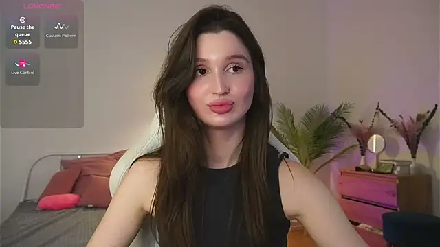 Snapshot of tender_babyy chatting on March 2025 12:12:01 PM tender babyy online show from March 2025 12:12:01 PM