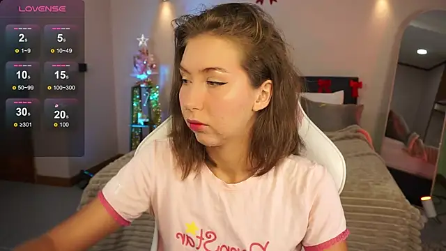 LinaSiren online show from December 2024 03:09:01 AM