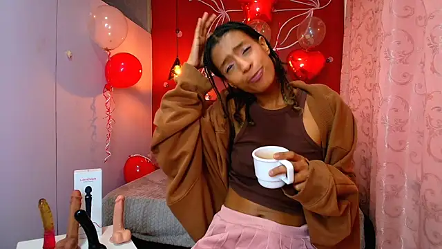 Zia Green online show from February 2025 03:28:02 PM