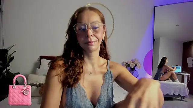 AvaCollinss online show from March 2026 11:14:01 AM