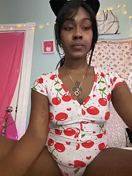 ebonycatlisaaaalime online show from September 2025 01:05:02 PM