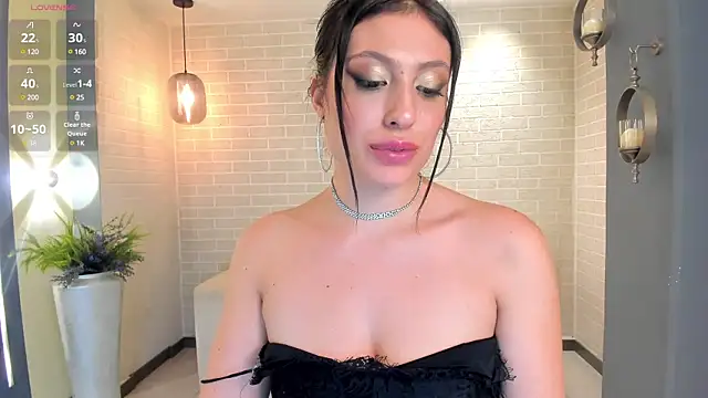 Snapshot of IrinaPortman chatting on February 2025 01:21:02 AM IrinaPortman online show from February 2025 01:21:02 AM