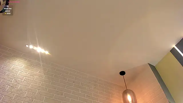 Snapshot of IrinaPortman chatting on February 2025 10:09:01 PM IrinaPortman online show from February 2025 10:09:01 PM