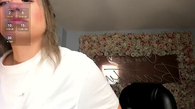 Snapshot of IrinaPortman chatting on October 2025 12:23:02 PM IrinaPortman online show from October 2025 12:23:02 PM