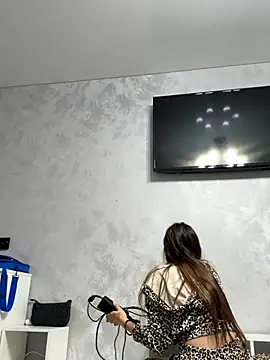 viviandaimond1 online show from October 2025 02:15:01 PM