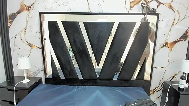 KarinaSimonz online show from October 2025 06:42:01 PM