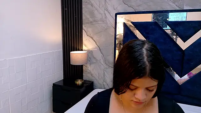 KarinaSimonz online show from June 2026 08:08:02 PM