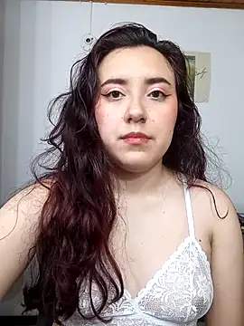 Emi chik online show from March 2025 04:45:02 AM