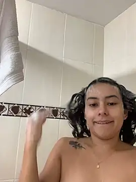 Snapshot of GabyButtler1 chatting on February 2025 04:03:02 PM GabyButtler1 online show from February 2025 04:03:02 PM