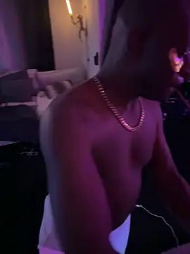 Pressure69mee online show from January 2025 01:21:02 AM