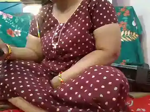 Snapshot of naina-80 chatting on January 2025 05:00:02 PM naina-80 online show from January 2025 05:00:02 PM