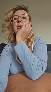 MariaRichi  online show from March 2026 07:38:01 AM