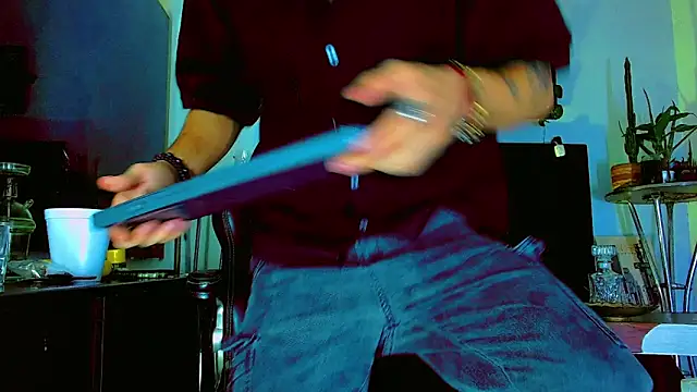 HannibalLester online show from March 2026 06:30:01 PM