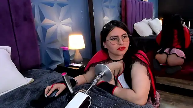 NicoleJonss online show from April 2026 03:11:01 AM