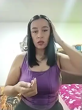 hailey85 online show from August 2026 10:30:01 PM