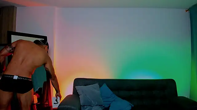 maximusclark1 online show from February 2025 10:32:01 PM