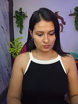 elena jonees online show from June 2026 08:37:02 PM