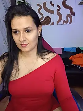 elena jonees online show from June 2026 08:36:02 PM