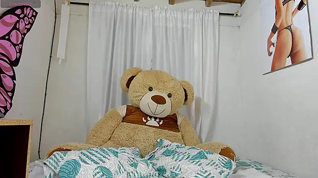 Snapshot of sweet_amalia4 chatting on September 2025 07:14:01 PM sweet amalia4 online show from September 2025 07:14:01 PM