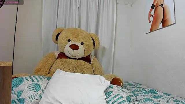 Snapshot of sweet_amalia4 chatting on September 2025 02:34:01 AM sweet amalia4 online show from September 2025 02:34:01 AM