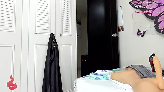 Snapshot of sweet_amalia4 chatting on October 2025 03:09:02 AM sweet amalia4 online show from October 2025 03:09:02 AM