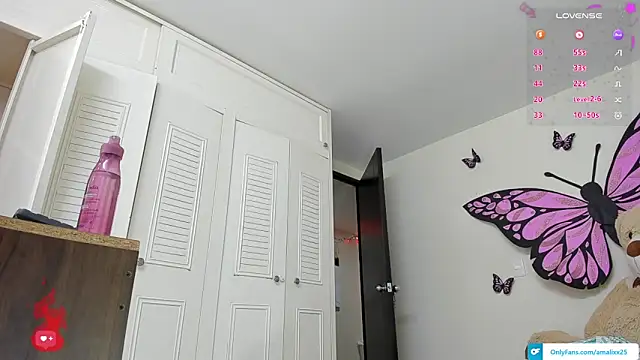 Snapshot of sweet_amalia4 chatting on November 2025 12:02:02 AM sweet amalia4 online show from November 2025 12:02:02 AM